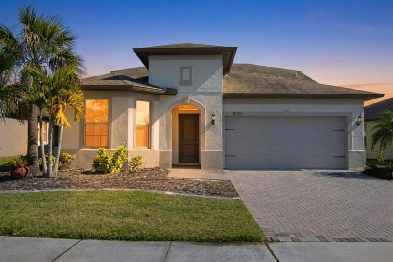 8000 Olive Brook Drive photo 2